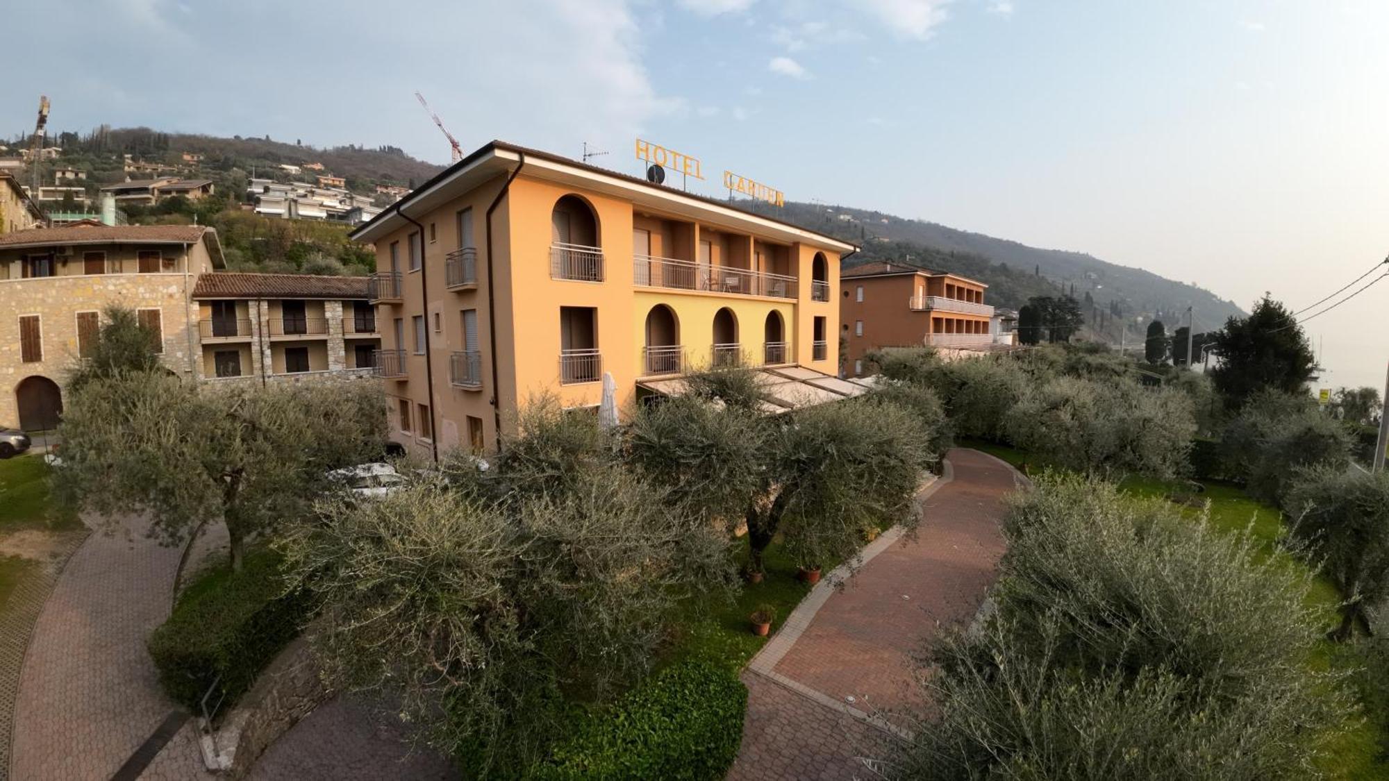 Hotel Garden Torri Del Benaco Buitenkant foto